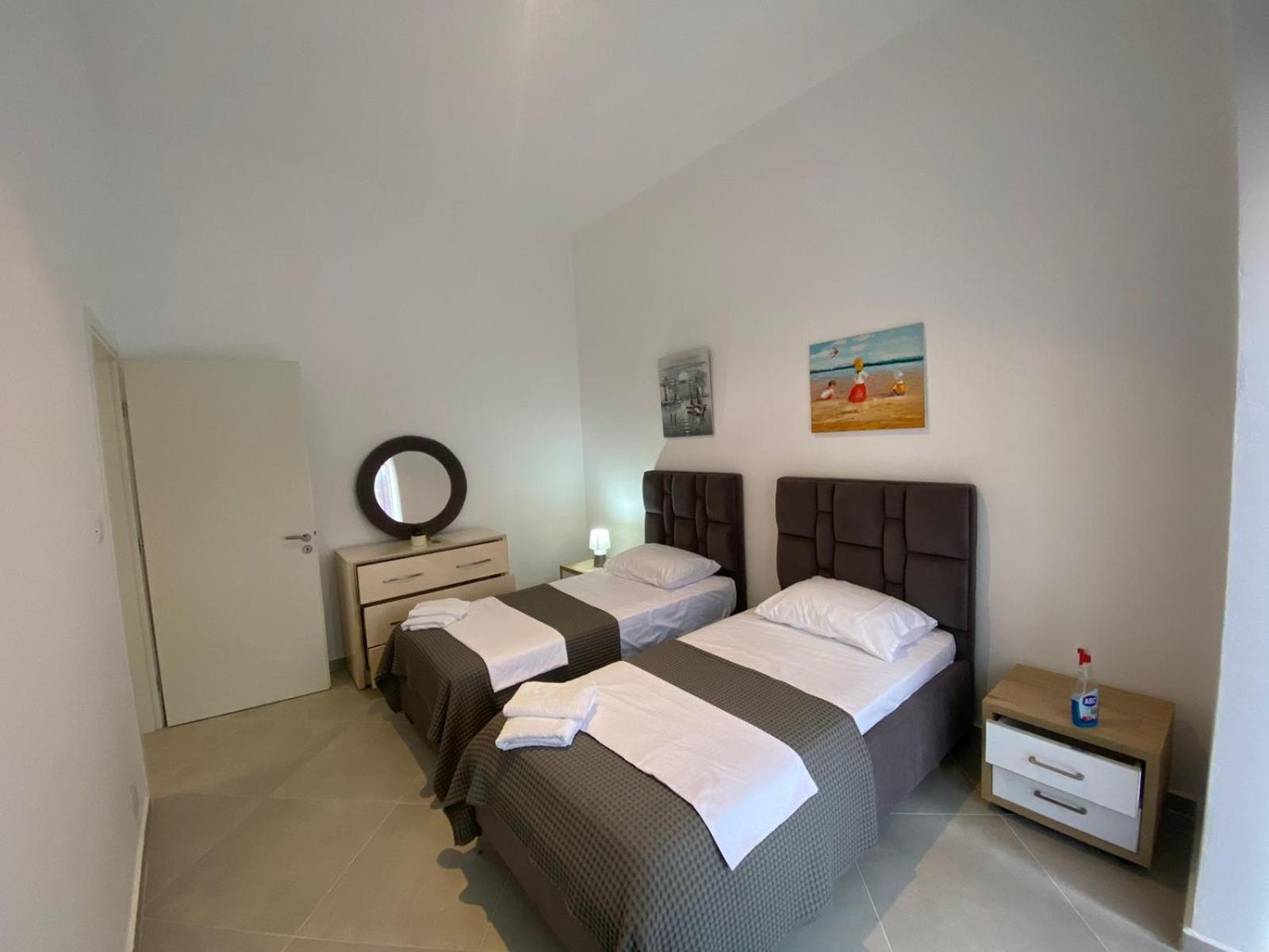 Ionian Seaside Apartment *